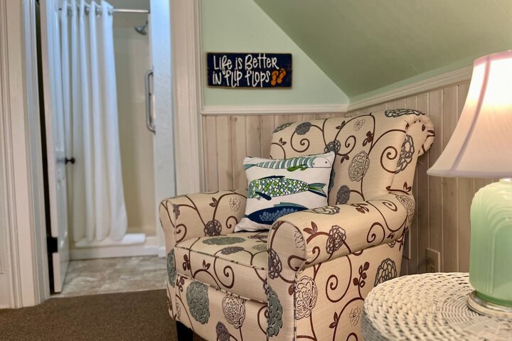 Room 9 of 50