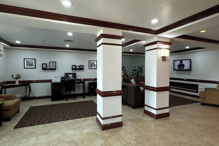 Sleep Inn & Suites Manchester near Arnold AFB
