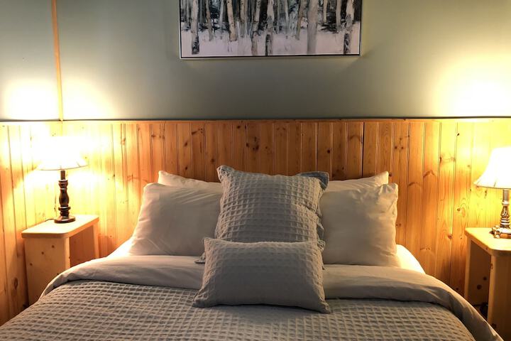 The Piccadilly Motel