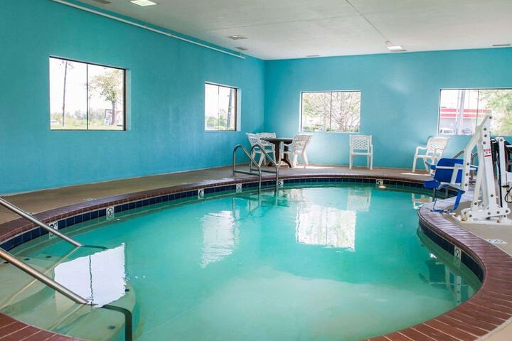 Pool 4 of 54