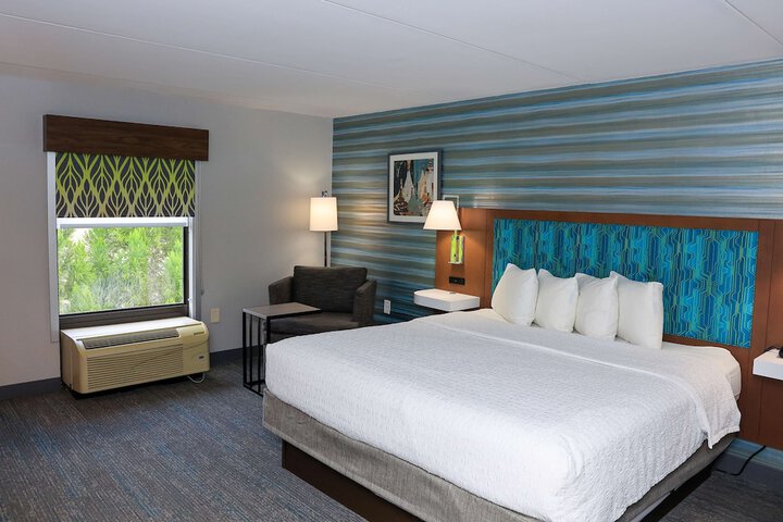 Room 14 of 21