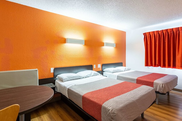 Room 19 of 31