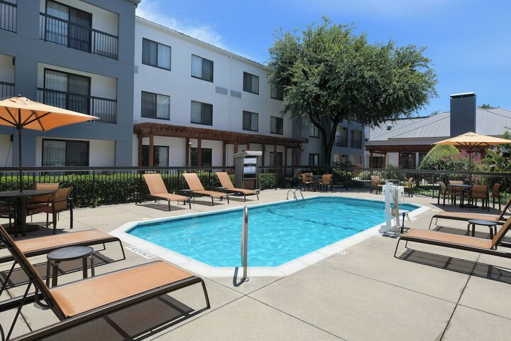 Pool 3 of 49