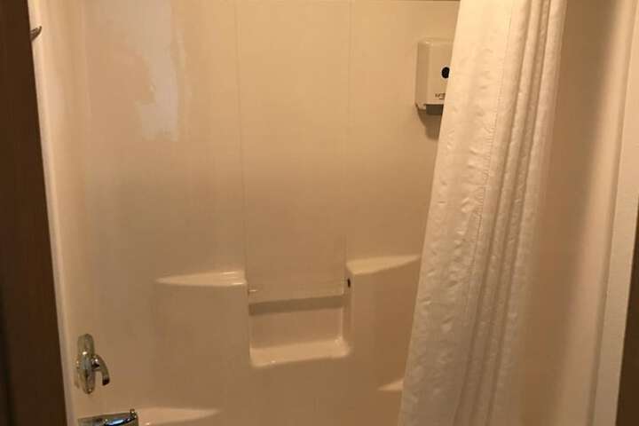 Room 14 of 23