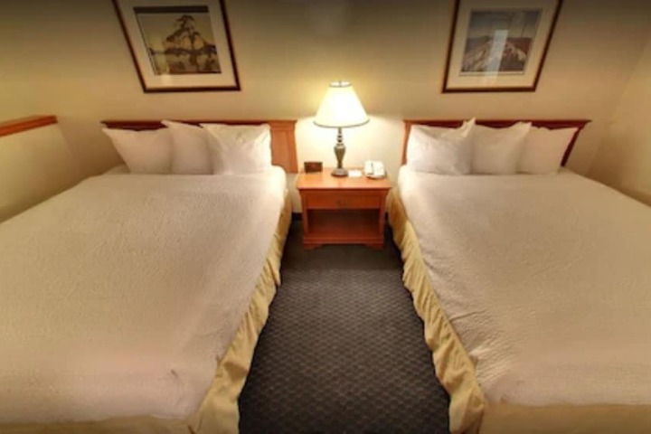 Room 56 of 77