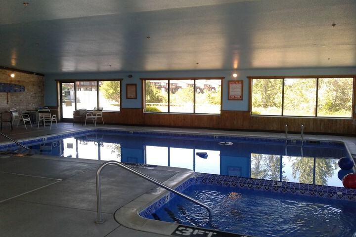 Pool 2 of 38