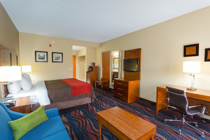 Room 9 of 19