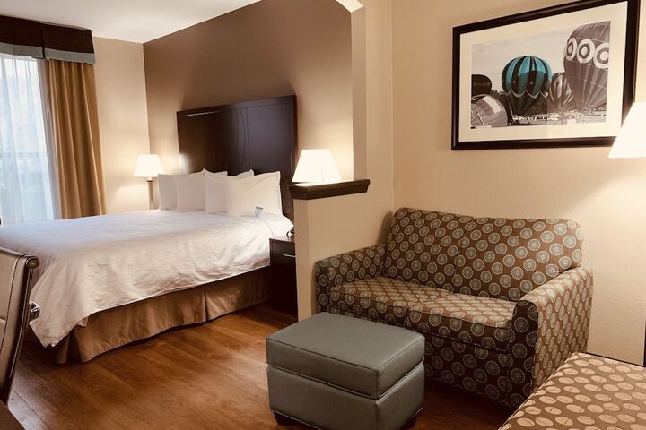 Room 53 of 73