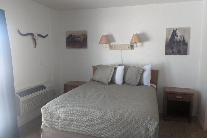 Room 17 of 22