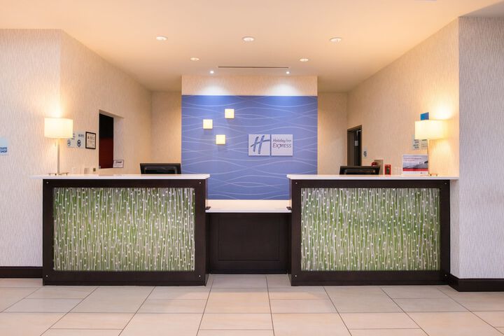 Hotel 4 of 67