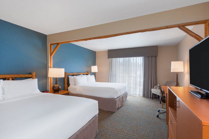 Holiday Inn Resort The Lodge at Big Bear Lake by IHG