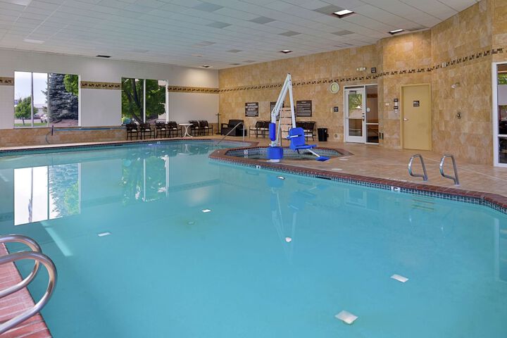 Pool 4 of 50