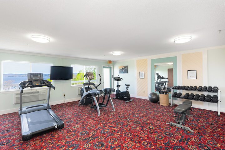 Fireside Inn & Suites - Belfast