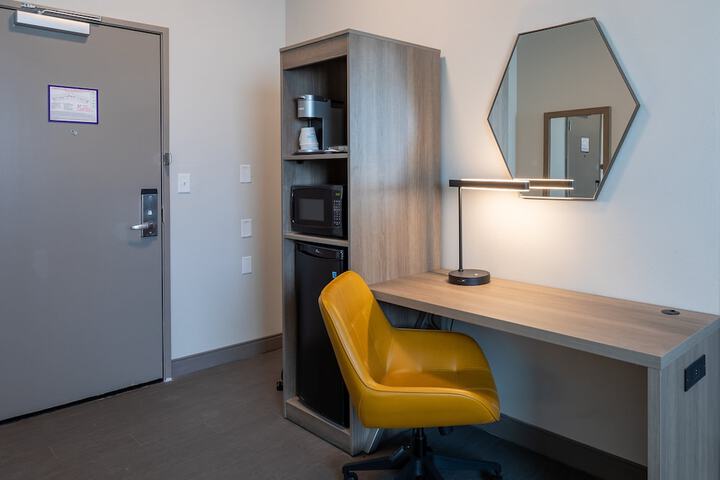 Room 34 of 57