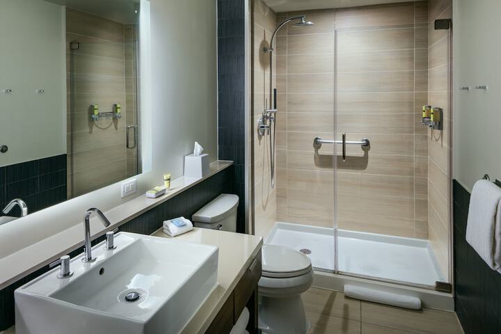 Room 14 of 29