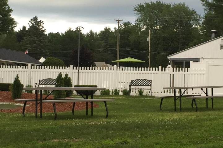 Property Grounds 68 of 73