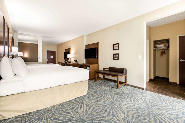Room 14 of 35