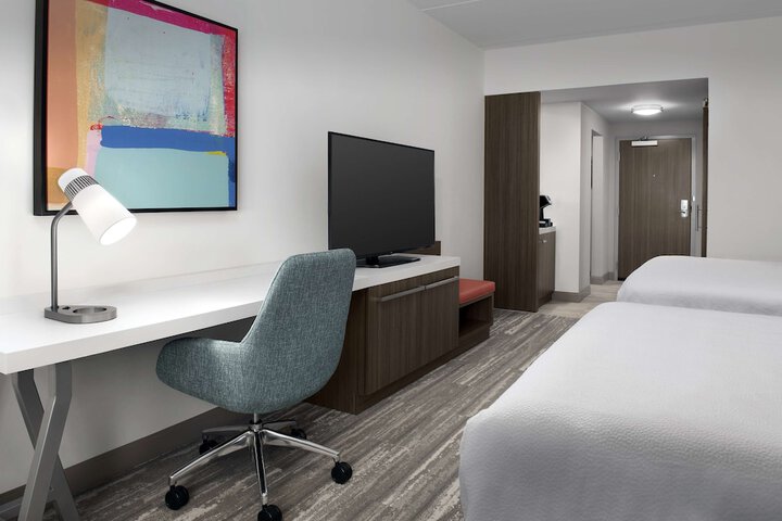 Room 31 of 40