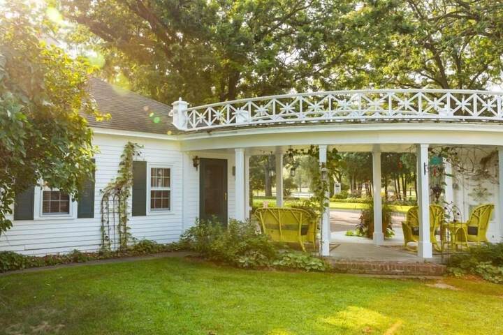Oak Park Inn