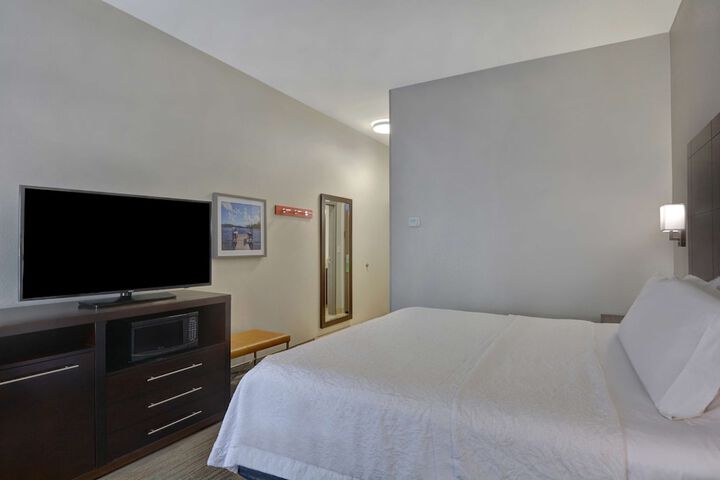 Hampton Inn Greenwood