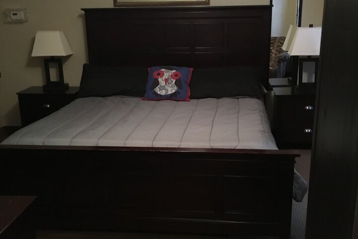 Room 9 of 41