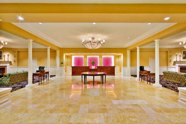 Hotel 2 of 61
