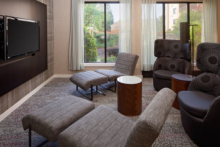 Hotel Interior 12 of 25
