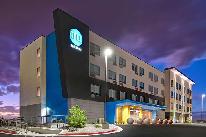 Hotel 2 of 35
