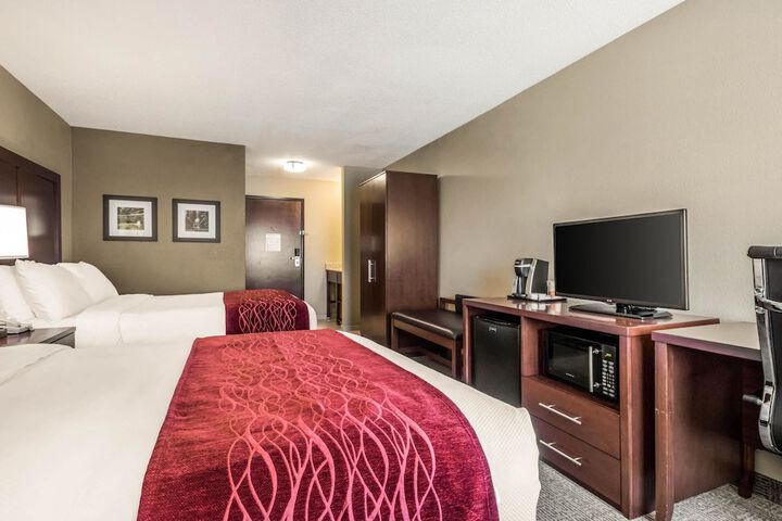 Room 18 of 32