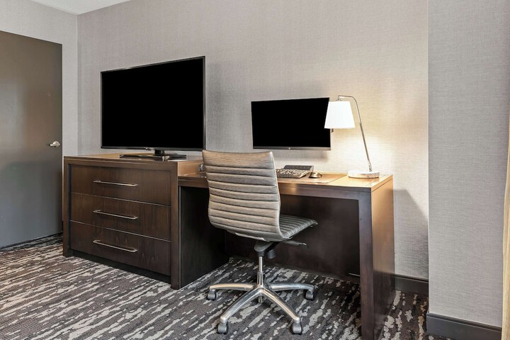 Room 31 of 63