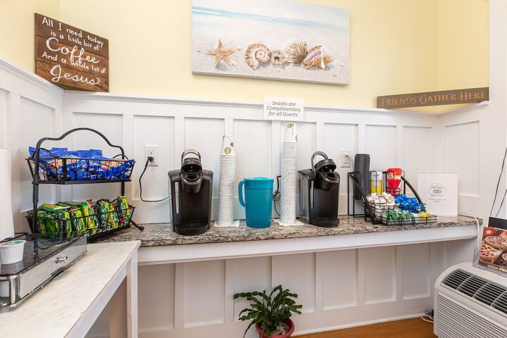 Topsail Shores Inn
