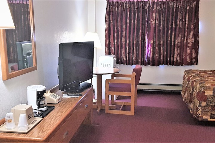 AmeriVu Inn & Suites - Avon