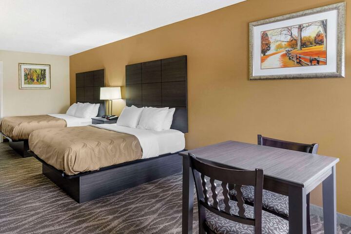 Room 16 of 32