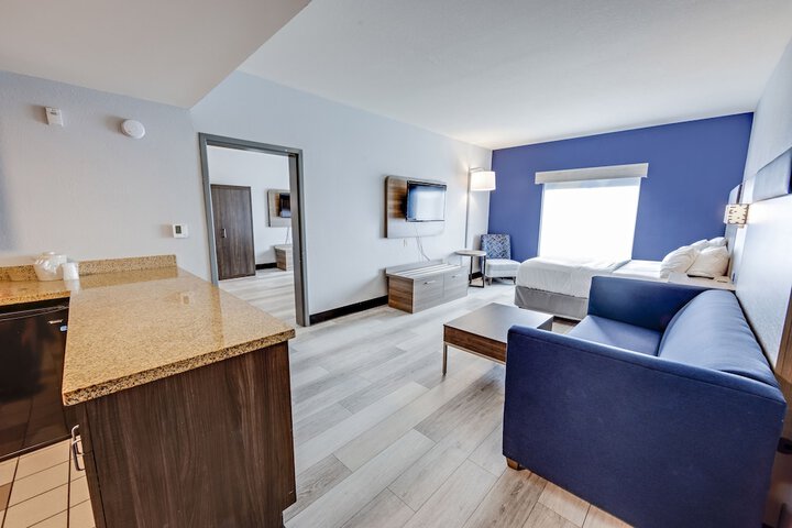 Holiday Inn Express Hotel & Suites Columbus Univ Area - Osu by IHG