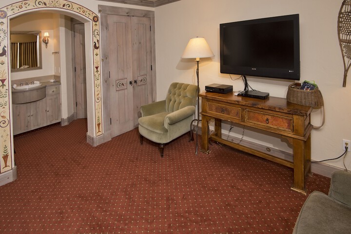 Room 244 of 450