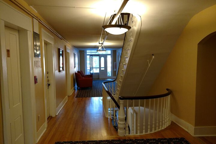 Thayers Inn