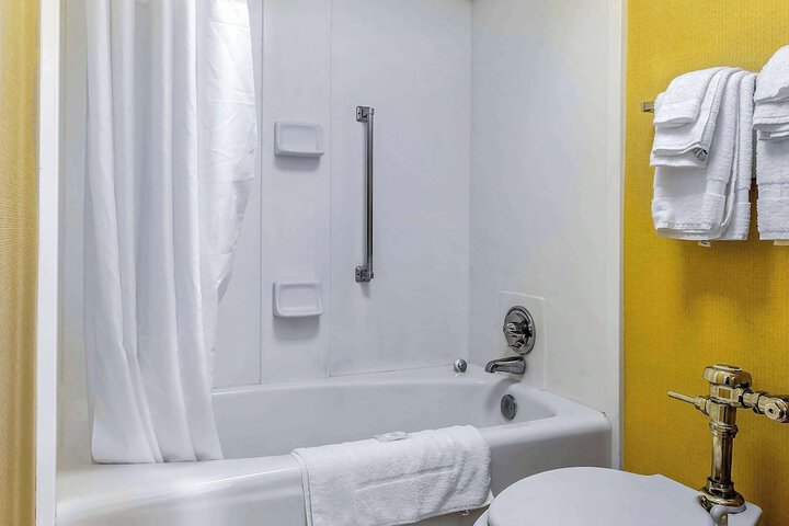 Quality Inn University Area