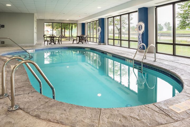 Hampton Inn Buffalo South / I-90