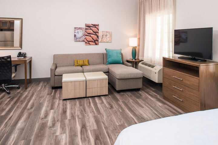 Staybridge Suites Pecos by IHG