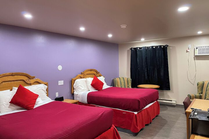 Room 28 of 41