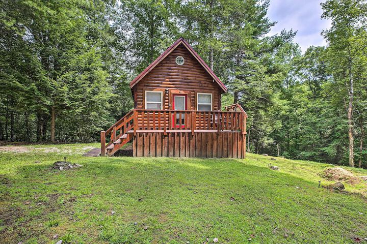 Off-the-grid Cabin Living in Red River Gorge!