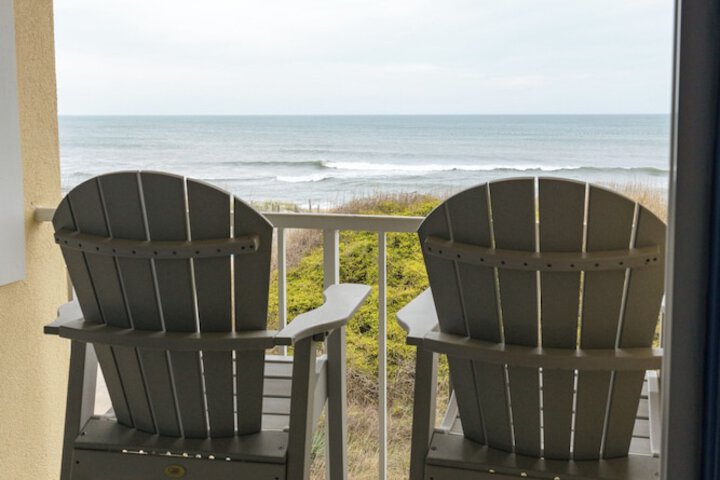 Surf Side Hotel