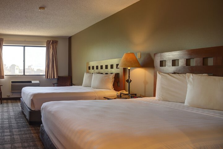 Room 11 of 26