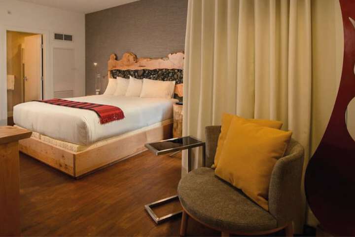 Room 54 of 108
