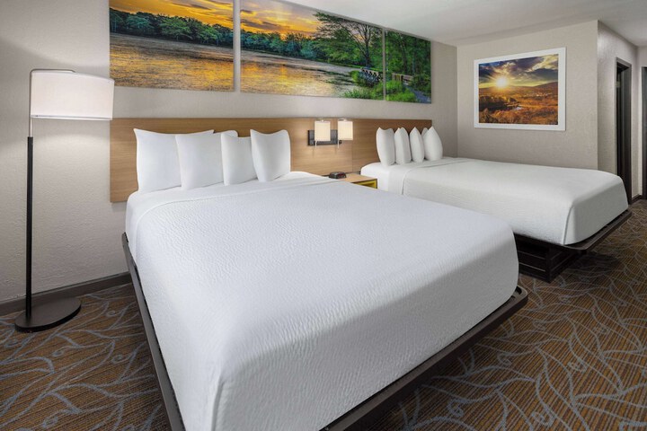 Days Inn by Wyndham Wurtsboro