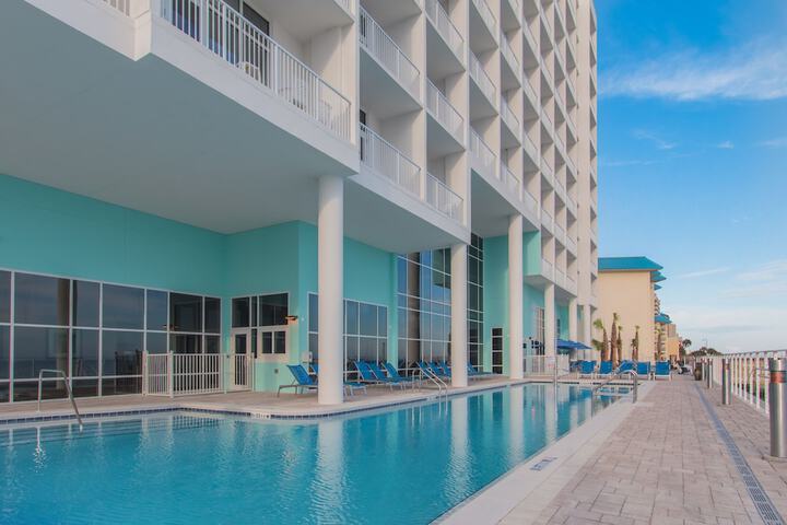 Hampton Inn & Suites Panama City Beach-Beachfront