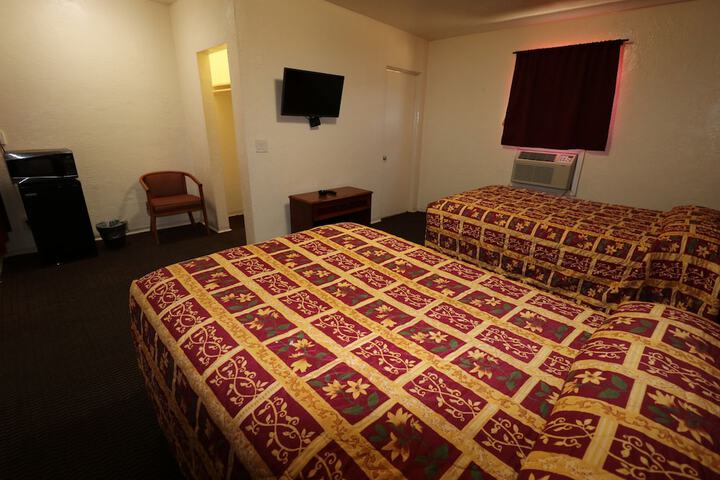 Room 31 of 38