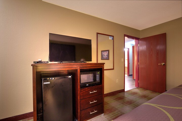 Room 17 of 21
