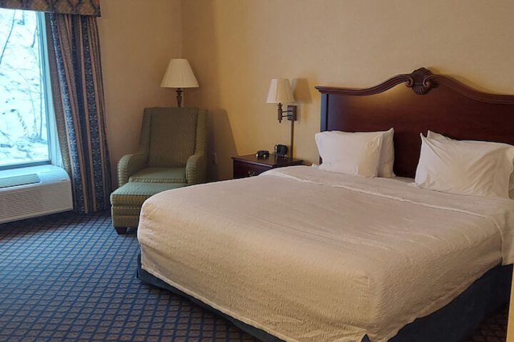 Room 15 of 22