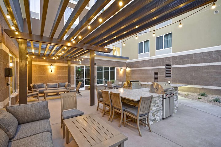 Terrace/Patio 46 of 51